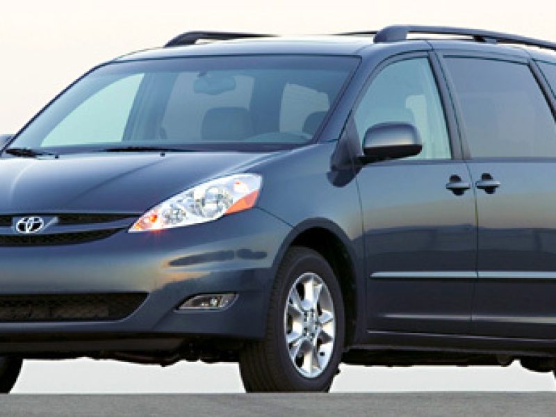 Toyota Sienna – Regular